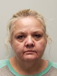 Tammy Maggard's Instagram, Twitter & Facebook