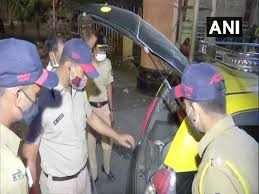 Blast occurs near israeli embassy in india, no injuries reported initial impressions suggest a mischievous attempt to create a sensation, a new delhi police spokesperson said in a statement. Mumbai Police On High Alert Following Blast Near Israel Embassy In Delhi Zee5 News