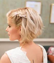 20 Updos For Bob Hairstyles Avec Images Coiffure Mariage Carre Coiffure Mariage Cheveux Courts Coiffure Courte