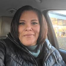 Denise Treadwell's Instagram, Twitter & Facebook