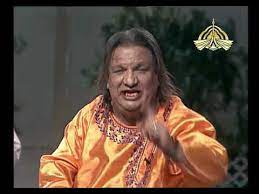 Kabhi dhoop mein toh kabhi barish se lada hoon. Kab Se Khada Hoon Main Yahan Tu Hai Kitni Der Se Youtube
