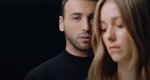 Emre Kaya'dan Yeni Single ''Tebessüm''