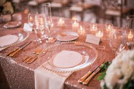 Rose Gold Linens With White Napkin And Clear Charger Plate Wedding Planner Cosmopol Rose Gold Wedding Decor Gold Wedding Decorations Rose Gold Table Setting