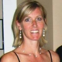 Kari Roemer's Instagram, Twitter & Facebook