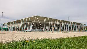 Die anlage liegt im stadtteil brühl neben dem flugplatz der stadt. Keine Attacke Gegen Den Vgh Stadt Und Sc Akzeptieren Vorerst Abendspielverbot Chilli Freiburg Stadtmagazin