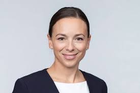 Manuela Mayer's Instagram, Twitter & Facebook