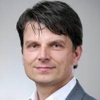 60+ perfiles de «Bohnhoff»