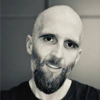 3900+ perfis com “Stasiak”