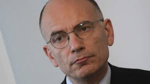 Enrico letta e sua moglie hanno, a detta di chi li conosce, sempre mostrato grande affiatamento con discrezione, rare le foto dove li si vede insieme. Enrico Letta Chi E Candidatura Segreteria Pd Eta Moglie Figli E Carriera Dell Ex Premier Da Enricostaisereno Di Renzi Al Ritorno
