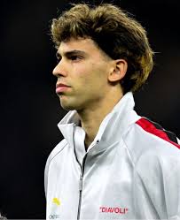 🚨 𝐁𝐑𝐄𝐀𝐊𝐈𝐍𝐆: João Félix will 𝐧𝐨𝐭 stay at AC Milan beyond this  season after loan spell 🔚 Clear feeling since beginning of March now  confirmed, João Félix's expected to return to Chelsea