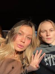 here’s a christmas in charlotte dump before i forget! i was here for like  two seconds! nashypoo was begging me to go inside of her! merry christmas  everyone! peace and love! i ate 10 deviled eggs last ...