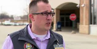 Saukville grocery manager saves stranger's life; CPR made the difference