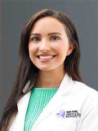 Jenna Biggs's Instagram, Twitter & Facebook