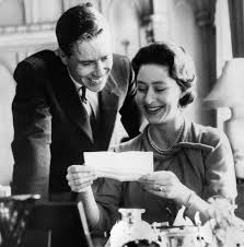 It was a royal romance that was never a fairy tale: Princess Margaret Engagement Ring From Antony Armstrong Jones In The Crown Scene Express Co Uk