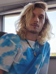 Epic Games version of Soul Reaver remastered support PS4 controller?