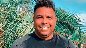 Ex-BBB Natália dispensa climão e revela relação com Eli após o game: "Se  ele quiser"