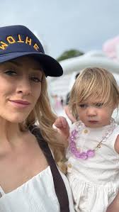 This is your bestie reminder, that you can get better AFTER kids 🤍🤍  #postpartum #transformation #honestmotherhood #beforeandafter #fyp