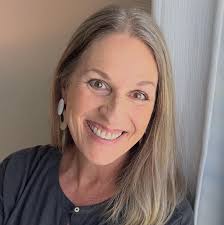 Will the American history Museum accommodate checked luggage in their  storage area?