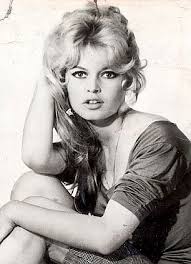 Discovered by a magazine editor as a teenager, brigitte bardot became one of the most iconic faces, models and. Claudia Schiffer 41 Looks Like A Young Brigitte Bardot In Sexy New Guess Campaign Daily Mail Online