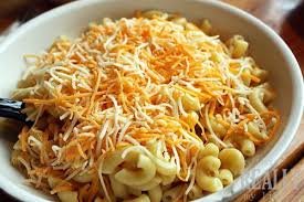 Wisconsin Mac Cheese Noodles Mac And Cheese Recipe Mac And Cheese Noodles And Company
