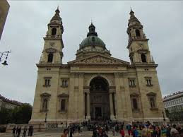 Capitala țării, budapesta, este și cel mai mare oraș al ei și al șaptelea oraș din ue după populație (1,7 milioane locuitori). Documentar Ziua NaÅ£ionalÄ A Ungariei SÄrbÄtoarea Sfantului Stefan Fondatorul Statului AgenÈia De PresÄ Rador