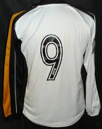 Spezia risultati in diretta (e live video streaming online) in tempo reale, rosa della squadra con calendario della stagione e risultati. Spezia Calcio Home Football Shirt 2010 2011