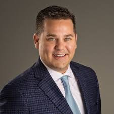 Christopher Herting's Instagram, Twitter & Facebook