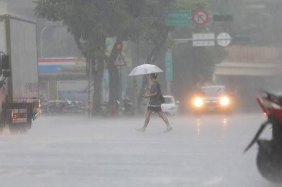 Work and school closures due to heavy rain in Taiwan | Taiwan News | Jun. 9, 2026 10:29