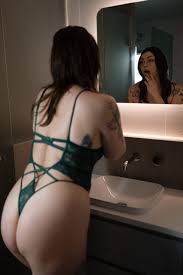 Charlotte Eros - Daytime Distraction - The hottest canberra escort