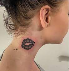 Pin By Melisa Barclay On Tattoos Kiss Tattoo On Neck Lips Tattoo Design Behind Ear Tattoos