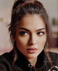 Pin By Melisisisi On M Beautiful Girl Makeup Turkish Women Beautiful Turkish Beauty