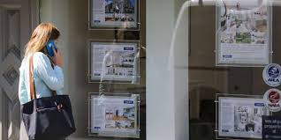 Peu importe ce que vous allez faire avec vos 1000 euros, la chose la plus importante est le fait de les investir. Immobilier Avec 300 000 Euros Combien De Metres Carres Peut On Acheter Dans Le Monde