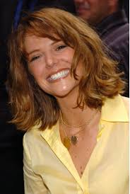 Transatlantic Rift: Earl of Devon, squire of Powderham Castle, files for  divorce from Baywatch star