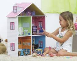 Puedes explorar y redecorar toda una casa de muñecas en este encantador juego de diseño para chicas. Como Hacer 5 Muebles De Carton Para Una Casa De Munecas