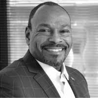 Clyde Fraley's Instagram, Twitter & Facebook