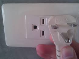 If you plan on renovating your home or adding additional. Does This 3 Prong 250v Outlet In The Philippines Have Two Hots And A Neutral Or Hot Neutral Ground Home Improvement Stack Exchange