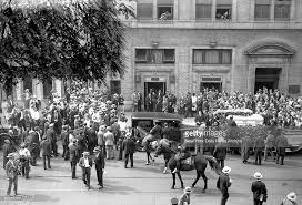The Gang Gave Yale A Funeral It Was The Most Imposing Procession Funeral Mafia Gangster Al Capone