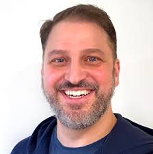 Rankings.io: Employee Directory