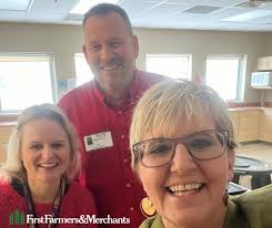 👨‍🏫​In January, Linda E....