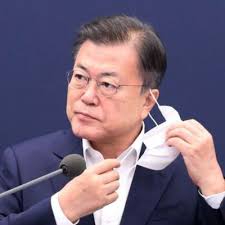 이 전 총리는 보수진영을 대표하는 인사로, 김대중 정부 때 djp(김대중. Bdtdeqcoaeixzm