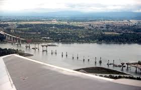 Yapının planlanması ciddi bir şekilde 1964'te, binanın bir parçası olarak belirlendiğinde başladı doğu portland otoyolu. File Glenn L Jackson Bridge 1980 Jpg Wikimedia Commons