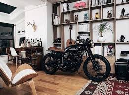 A L Approche Des Municipales Les Motards Sont Dans Le Collimateur Des Autorites Https Infos 75 Com Deco Interieure Deco Maison Deco Garage