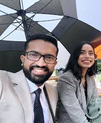 Help editing photo to remove person?