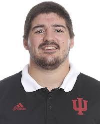 Derek Hillman's Instagram, Twitter & Facebook