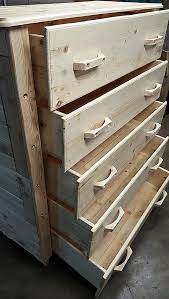 There's a wide variety of pallet plans here that including helping you make a cooler holder, patio bar, swing bed, outdoor furniture. Recycled Pallet Dresser With 5 Drawers Pallet Ideas
