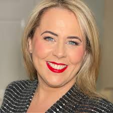 NURSES, or any medical professional actually 😁 I'm a student nurse, but  also a nursing assistant. So…. If I train privately to do phlebotomy can I  then as a nursing assistant be