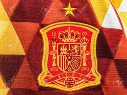 Spanien bei der em die spanische nationalmannschaft ist seit der. Bangkok Thailand 19 Juni 2016 Das Logo Von Spanien Fussball Nationalmannschaft Auf Offizielle Trikot Lizenzfreie Fotos Bilder Und Stock Fotografie Image 58695959