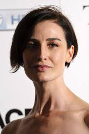 Erin O'Connor Short Side Part