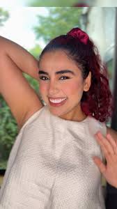 الناز قربانی بلاگر میکاپ