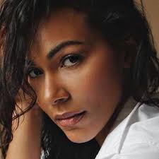 Jeni Kerr 🧚🏽‍♂️ Natural Vanity (@JeniPerillo)